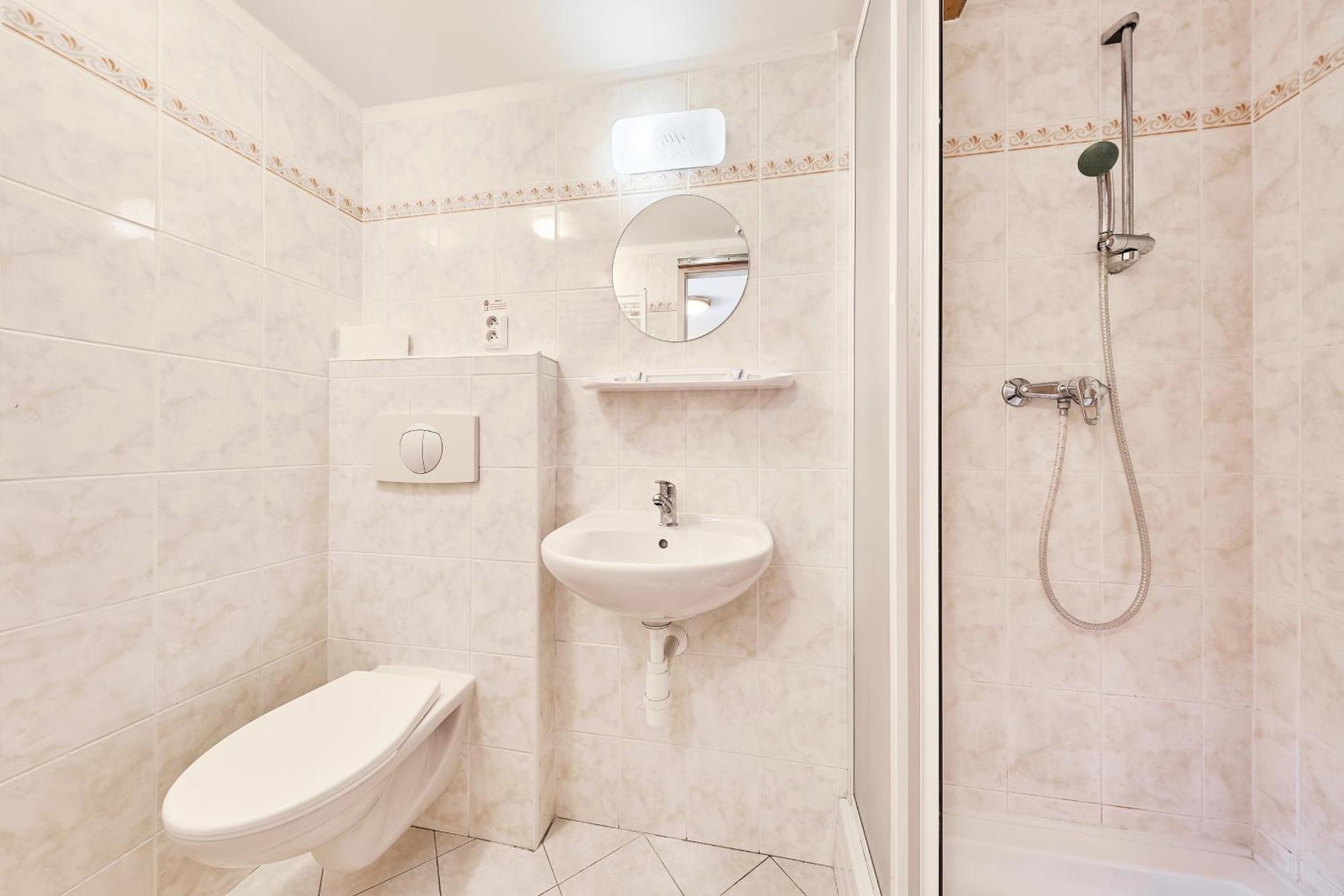 Modrokamenna Bouda Hotel Janske Lazne Bagian luar foto
