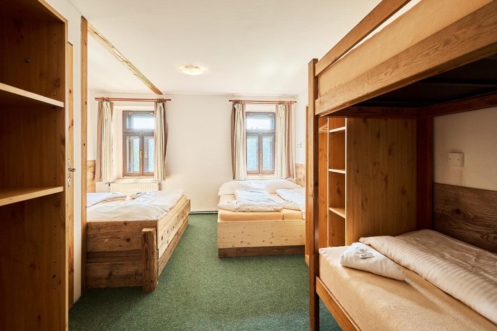 Modrokamenna Bouda Hotel Janske Lazne Bagian luar foto