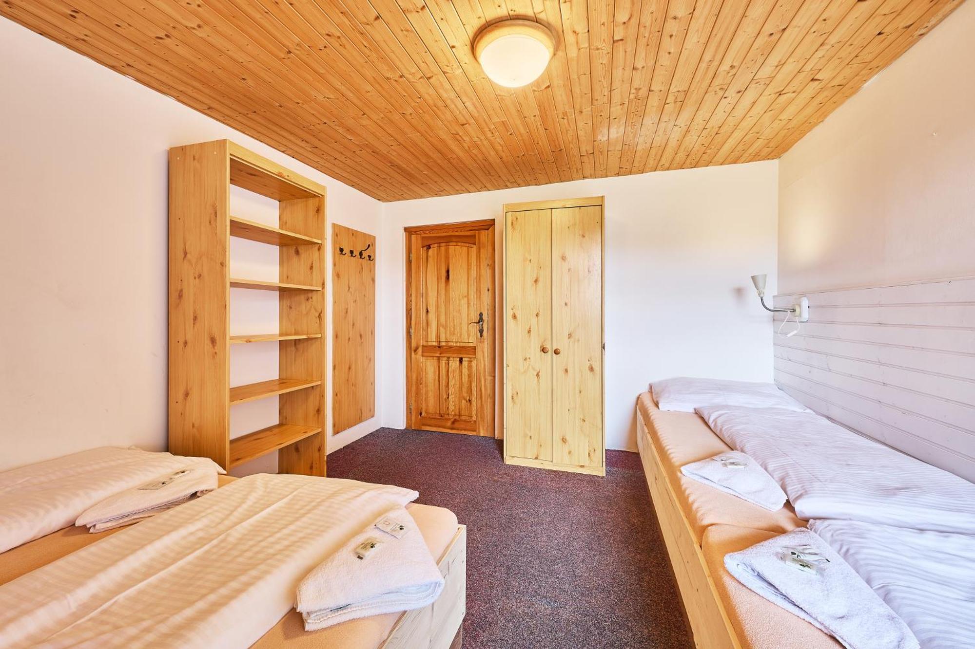 Modrokamenna Bouda Hotel Janske Lazne Bagian luar foto