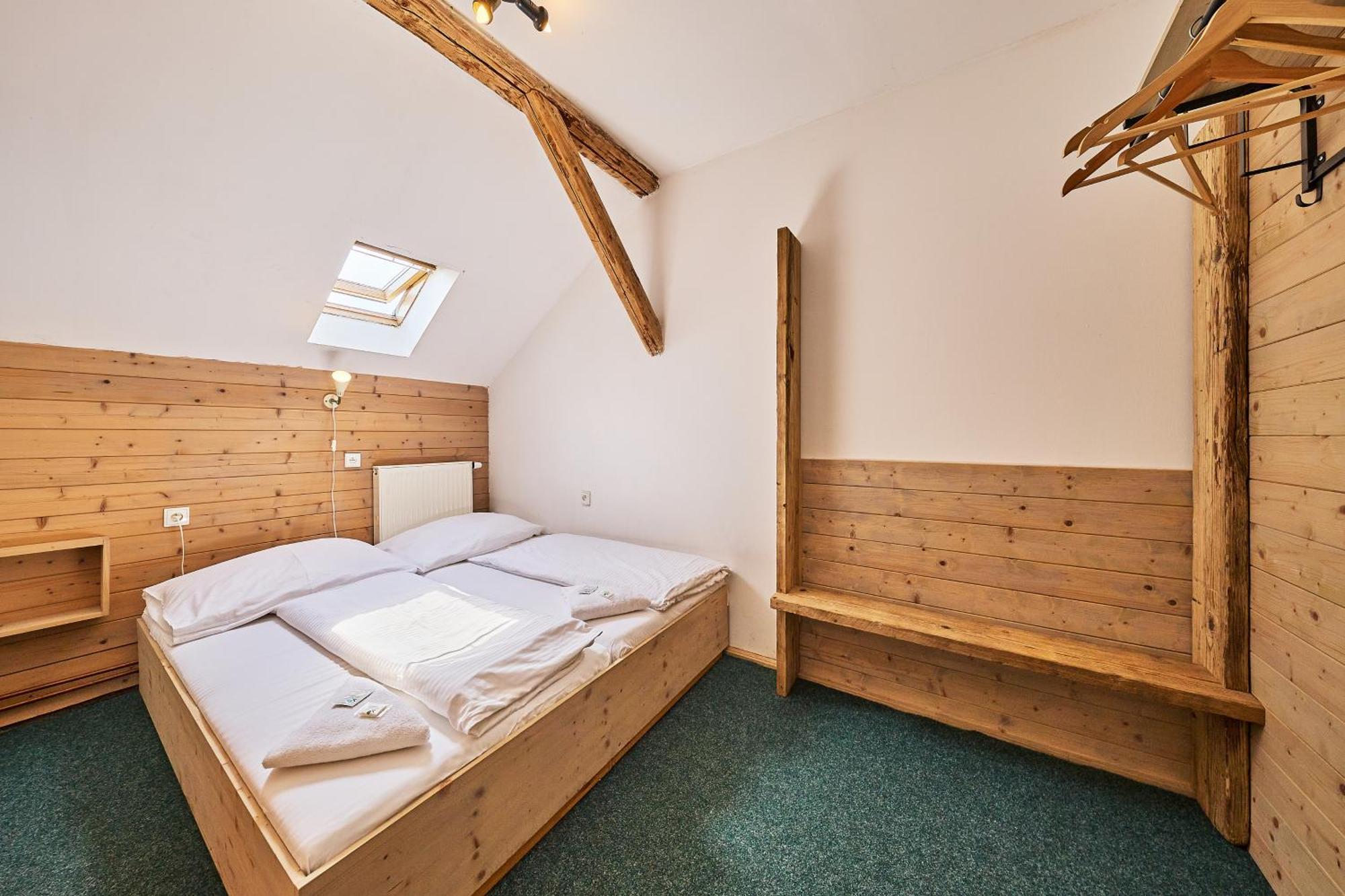 Modrokamenna Bouda Hotel Janske Lazne Bagian luar foto