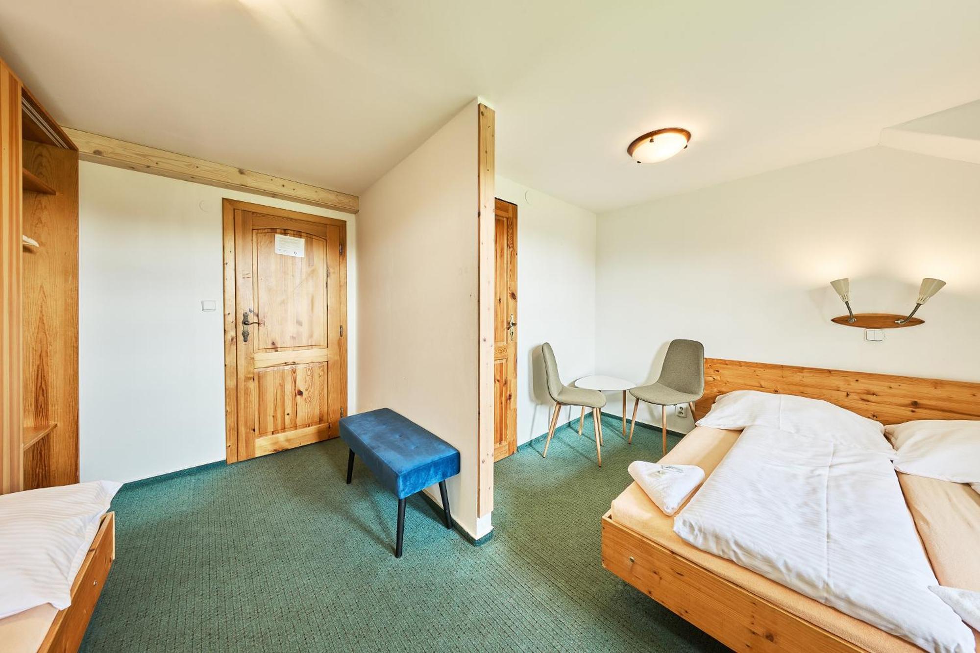 Modrokamenna Bouda Hotel Janske Lazne Bagian luar foto