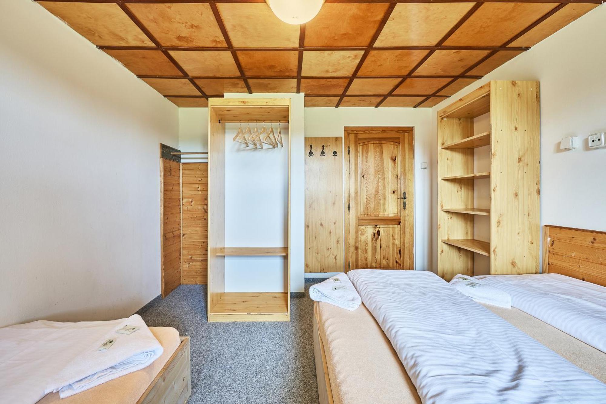 Modrokamenna Bouda Hotel Janske Lazne Bagian luar foto