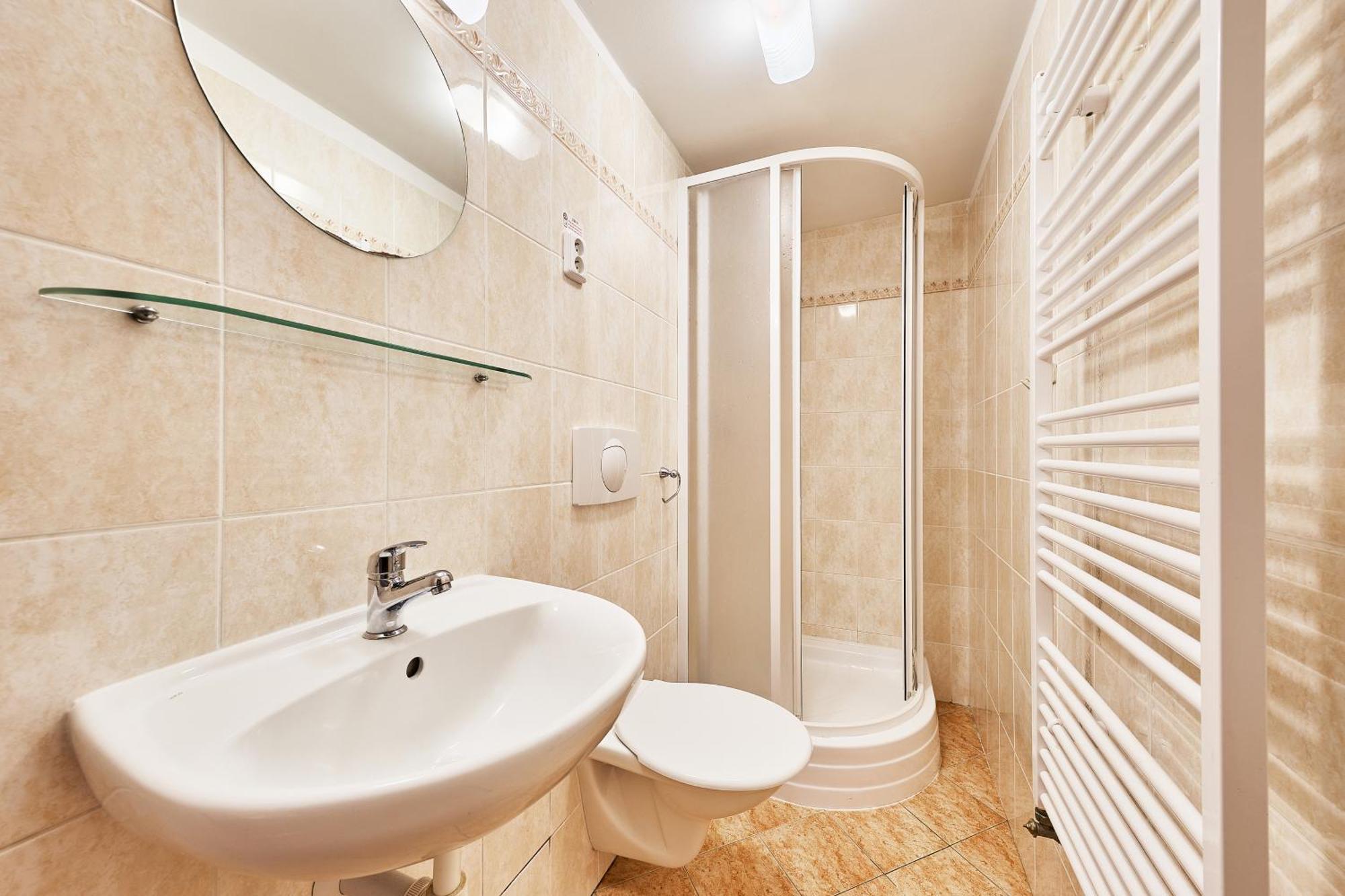 Modrokamenna Bouda Hotel Janske Lazne Bagian luar foto